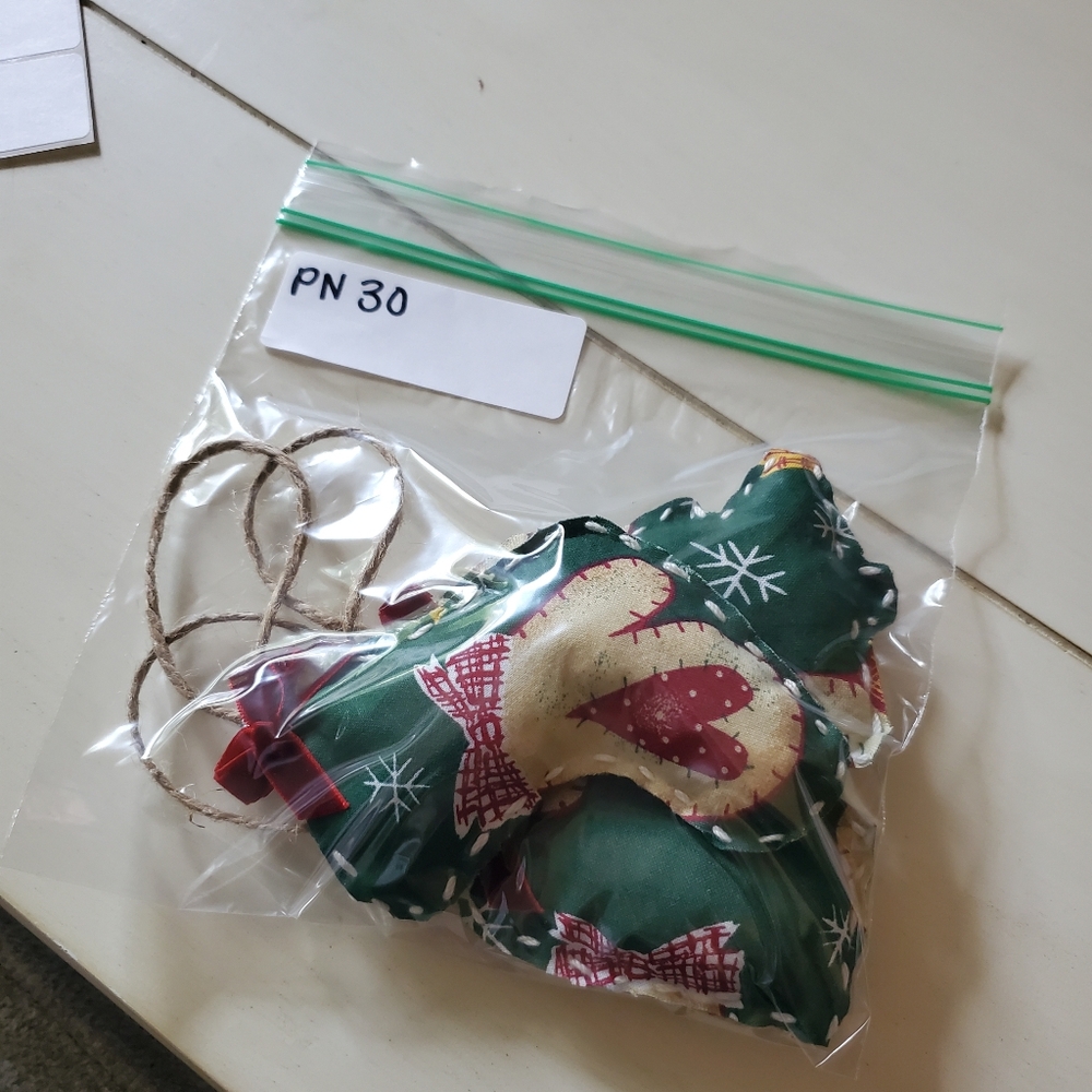 Handmade handsewn Christmas Fabric Ornaments Set Of 3 - Picture 5 of 5